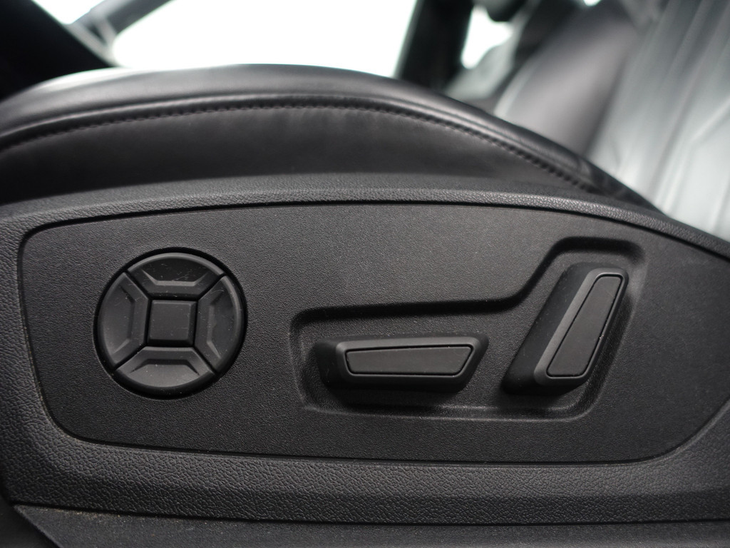 
Audi e-tron e-tron 55 quattro advanced Pro Line Plus 95 kWh- Camera Spiegels, Panoramadak, Bang Olufsen, Memory, Sfeerverlichting vol									