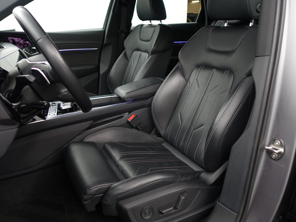 
Audi e-tron e-tron 55 quattro advanced Pro Line Plus 95 kWh- Camera Spiegels, Panoramadak, Bang Olufsen, Memory, Sfeerverlichting vol									