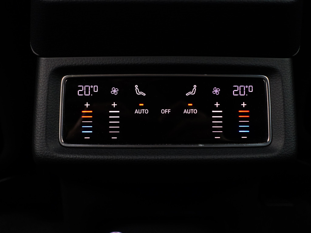 
Audi e-tron e-tron 55 quattro advanced Pro Line Plus 95 kWh- Camera Spiegels, Panoramadak, Bang Olufsen, Memory, Sfeerverlichting vol									