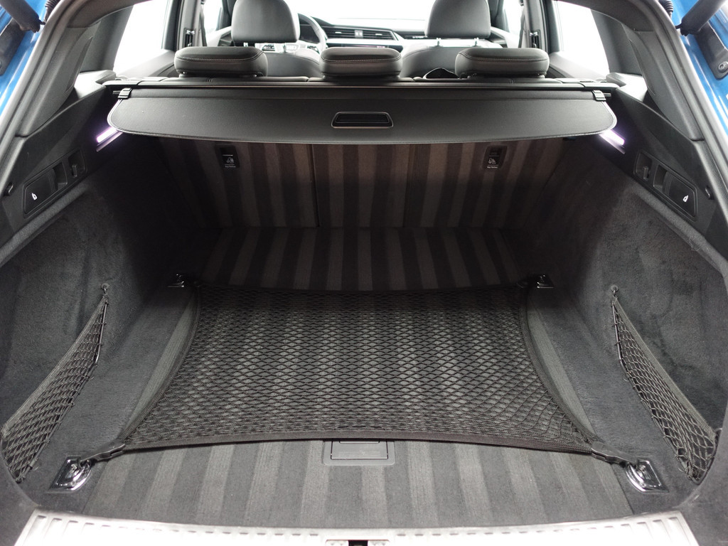 
Audi e-tron e-tron 55 quattro advanced Pro Line Plus 95 kWh- Camera Spiegels, Panoramadak, Bang Olufsen, Memory, Sfeerverlichting vol									