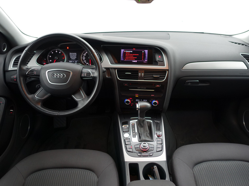 
								Audi A4 Avant 1.8 TFSI S-line Aut- Bang Olufsen, Keyless, Park Assist, Elektrisch verstelbare stoelen, Xenon Led vol									