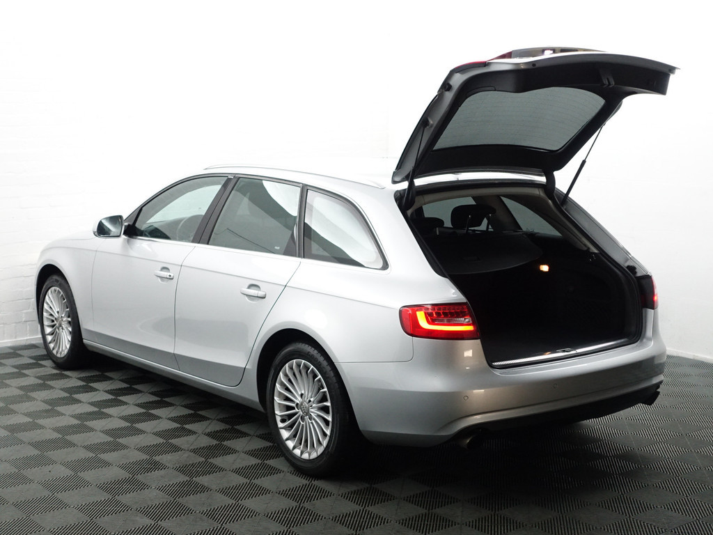 
								Audi A4 Avant 1.8 TFSI S-line Aut- Bang Olufsen, Keyless, Park Assist, Elektrisch verstelbare stoelen, Xenon Led vol									