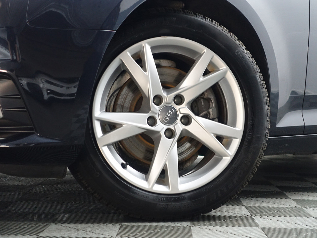 
Audi A4 Avant 1.4 TFSI S-line Aut- Sport Leder, Ada Cruise, Xenon Led, Park Assist, Stoelverwarming vol									