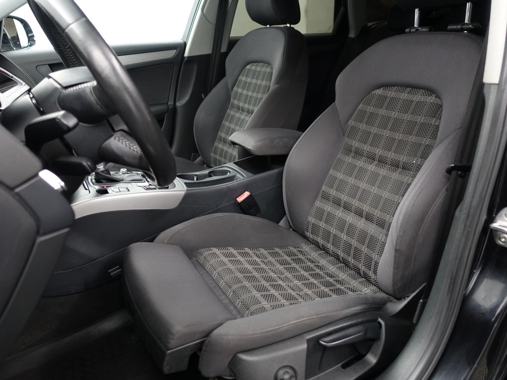 
Audi A4 Avant 1.8 TFSI 170pk S Line Aut- Xenon Led, Sport Interieur, Park Assist, Navi, Trekhaak, Privacy Glass vol									