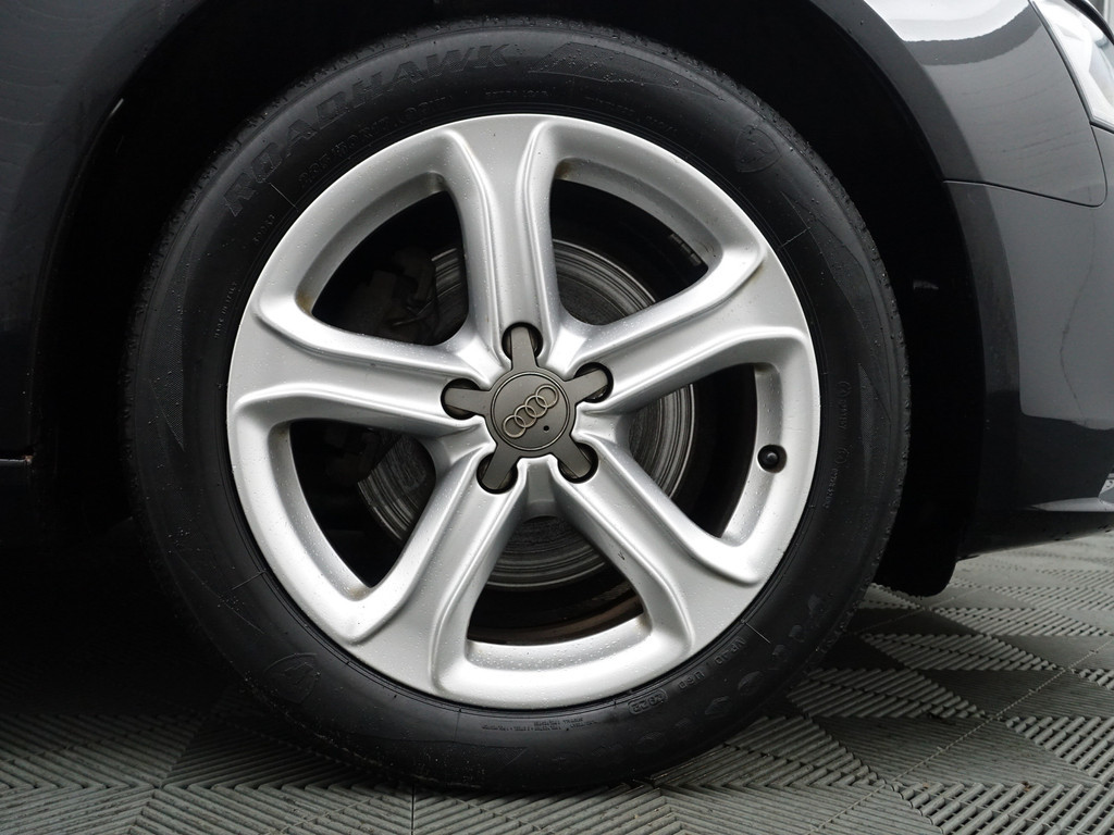 
Audi A4 Avant 1.8 TFSI 170pk S Line Aut- Xenon Led, Sport Interieur, Park Assist, Navi, Trekhaak, Privacy Glass vol									