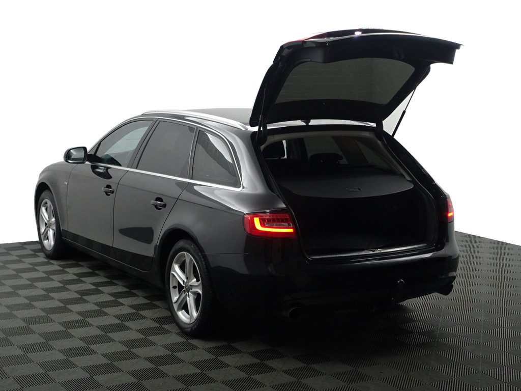 
Audi A4 Avant 1.8 TFSI 170pk S Line Aut- Xenon Led, Sport Interieur, Park Assist, Navi, Trekhaak, Privacy Glass vol									