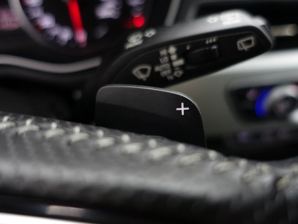 
Audi A4 Avant 1.4 TFSI S Line Black Optic Aut- Panoramadak, Sfeerverlichting, Xenon Led, Keyless, Dynamic Select, Stoelverwarming vol									