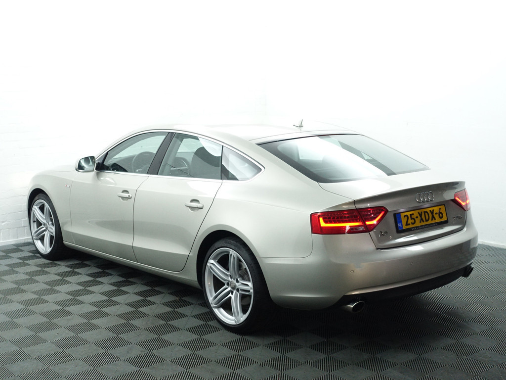 
Audi A5 Sportback 1.8 TFSI 170Pk S-Line Aut- Xenon Led, Navi, Cruise, Clima, Park Assist, Carbon Pakket vol									
