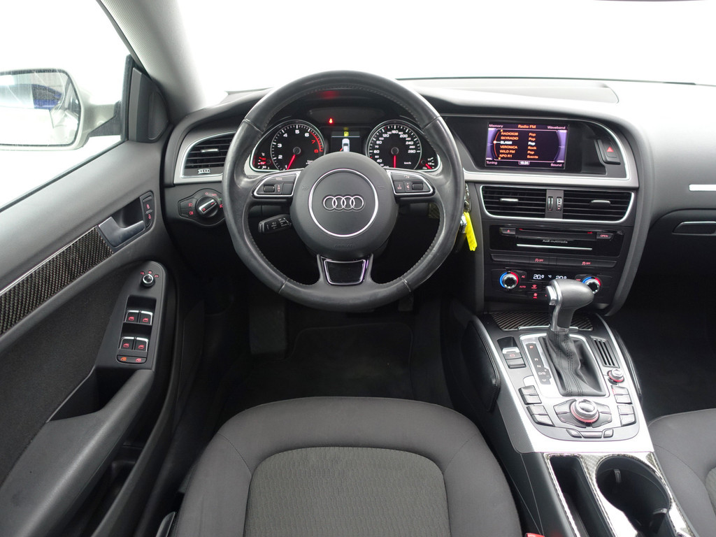 
Audi A5 Sportback 1.8 TFSI 170Pk S-Line Aut- Xenon Led, Navi, Cruise, Clima, Park Assist, Carbon Pakket vol									
