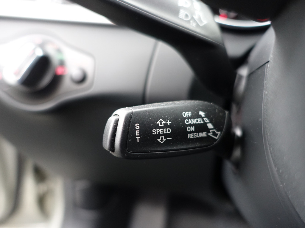 
Audi A5 Sportback 1.8 TFSI 170Pk S-Line Aut- Xenon Led, Navi, Cruise, Clima, Park Assist, Carbon Pakket vol									