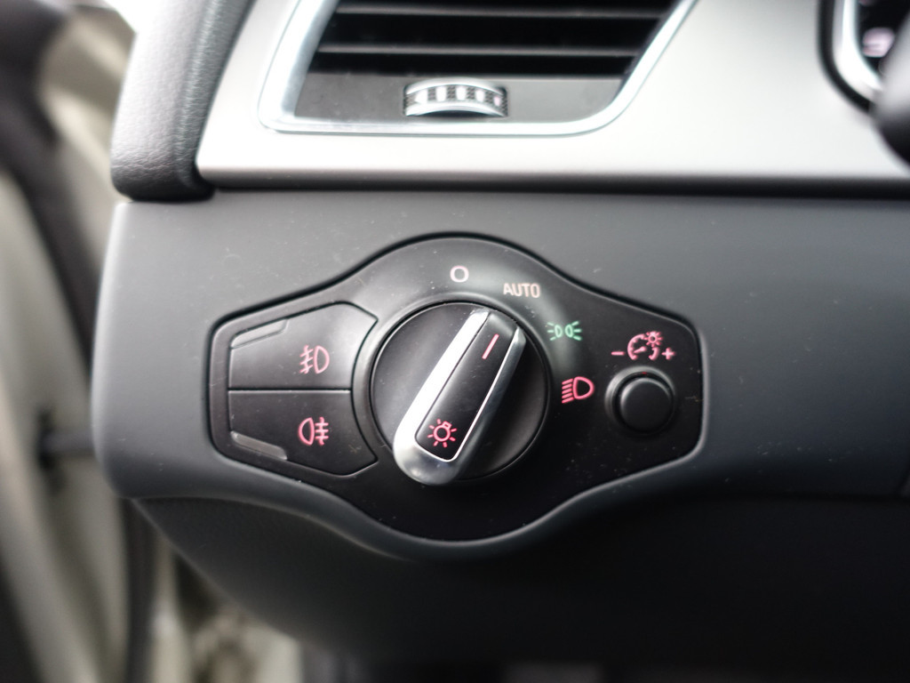 
Audi A5 Sportback 1.8 TFSI 170Pk S-Line Aut- Xenon Led, Navi, Cruise, Clima, Park Assist, Carbon Pakket vol									