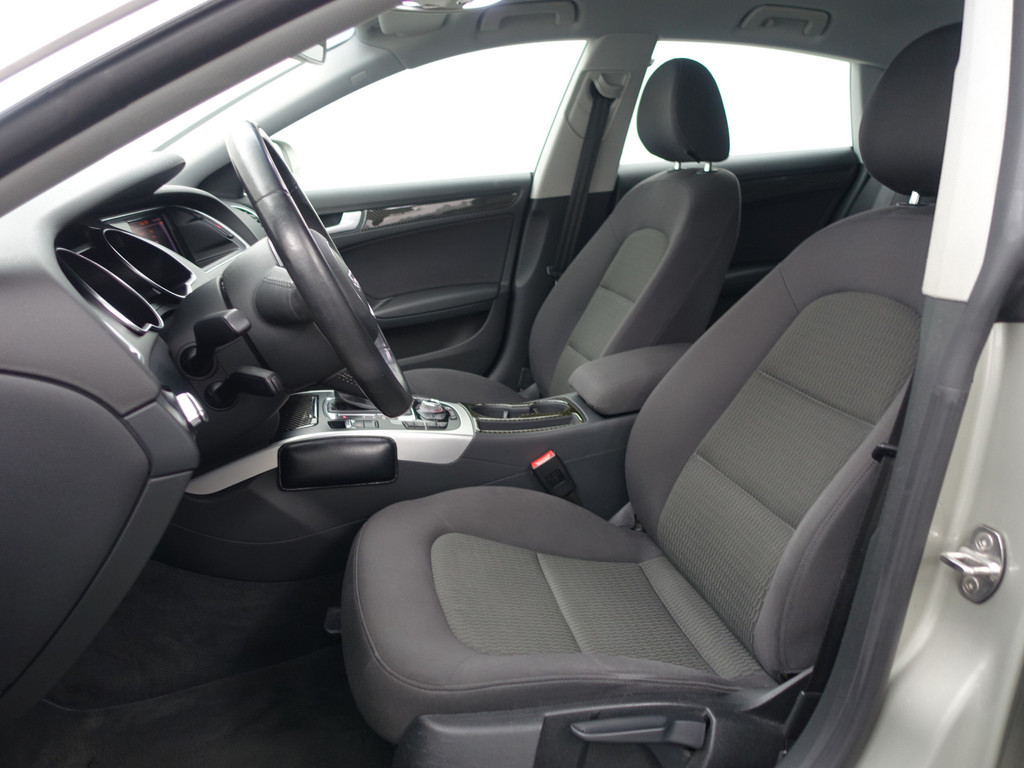 
Audi A5 Sportback 1.8 TFSI 170Pk S-Line Aut- Xenon Led, Navi, Cruise, Clima, Park Assist, Carbon Pakket vol									