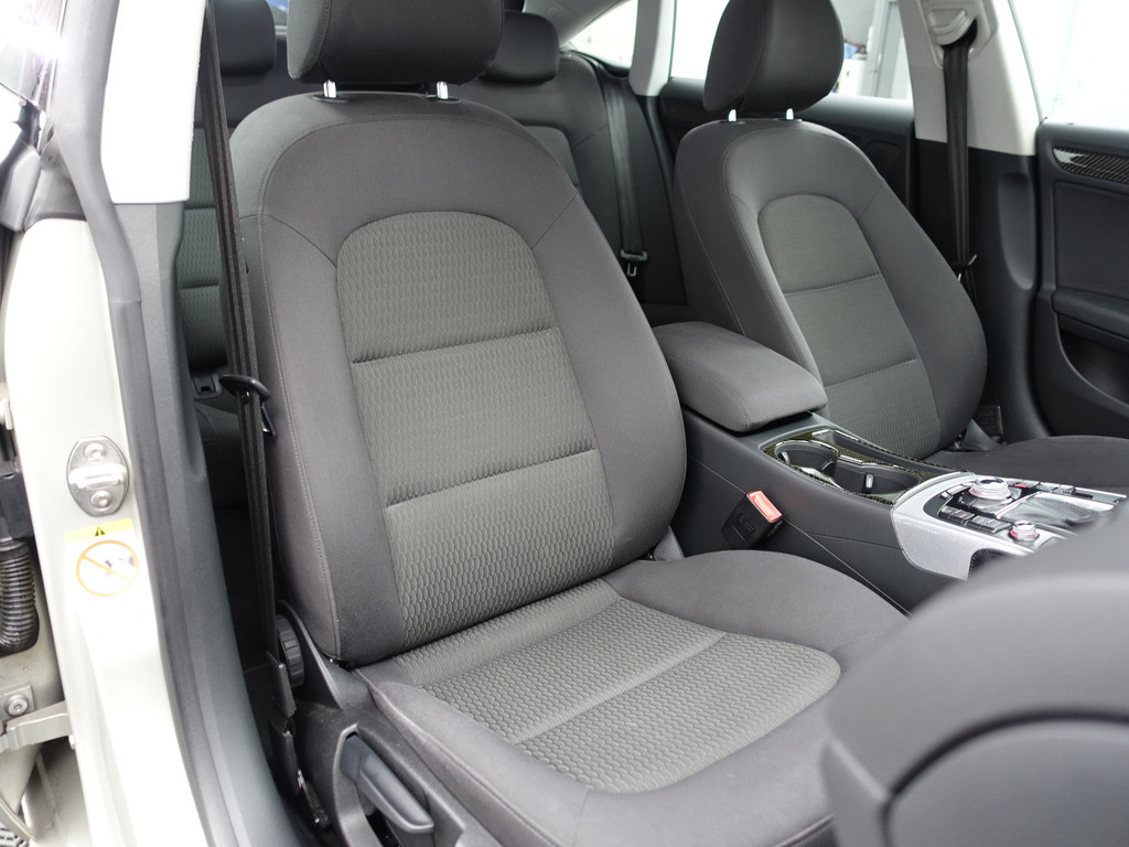 
Audi A5 Sportback 1.8 TFSI 170Pk S-Line Aut- Xenon Led, Navi, Cruise, Clima, Park Assist, Carbon Pakket vol									