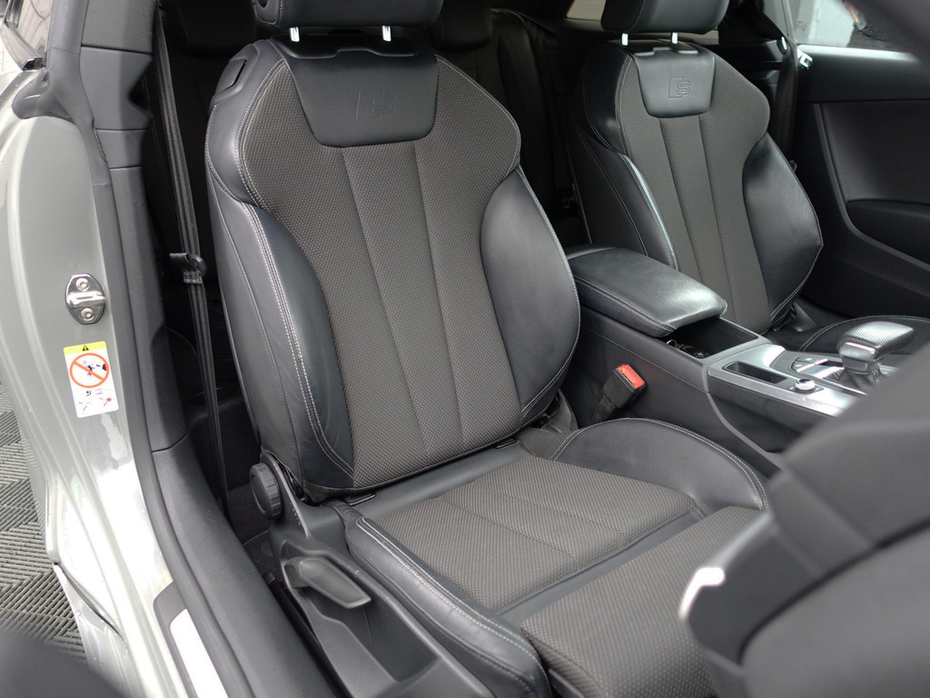 
Audi A5 Coupé 40 TFSI S line Black Optic Aut- Xenon Led, Dynamic Select, Keyless, Sfeerverlichting, Navi, Park Assist vol									