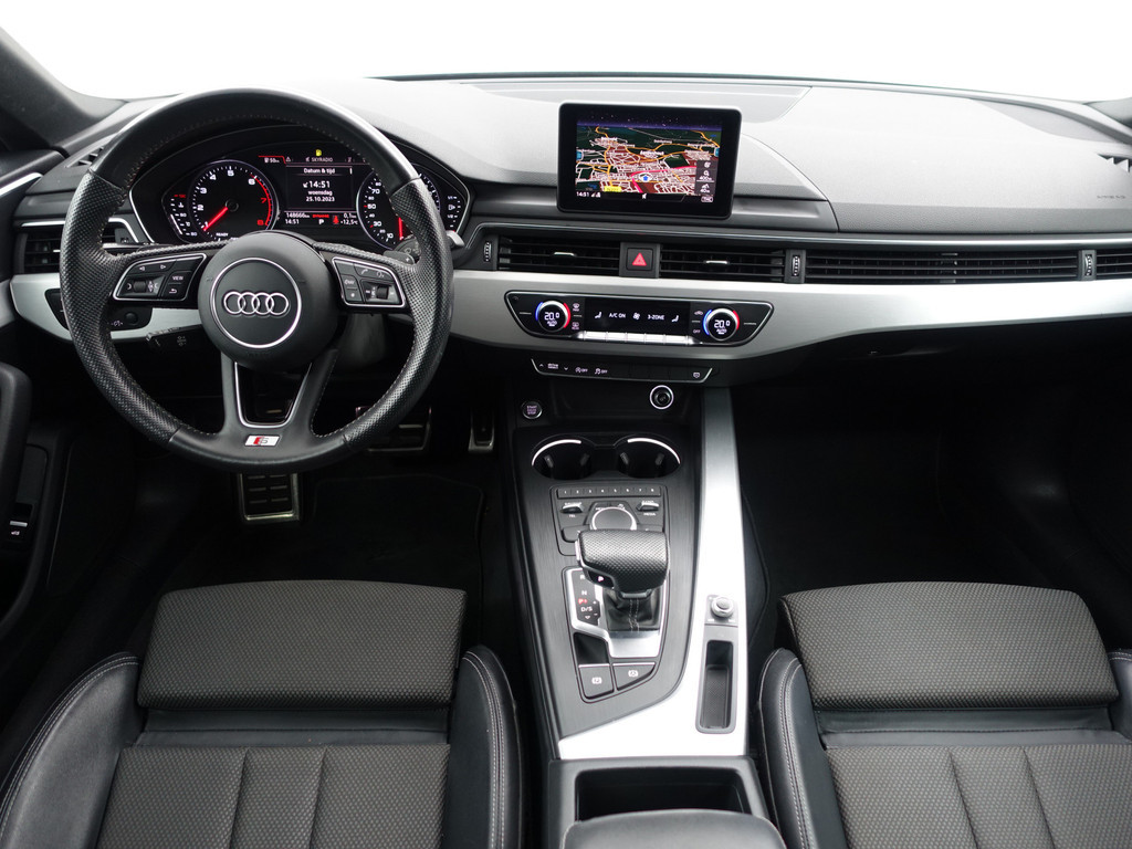 
Audi A5 Coupé 40 TFSI S line Black Optic Aut- Xenon Led, Dynamic Select, Keyless, Sfeerverlichting, Navi, Park Assist vol									