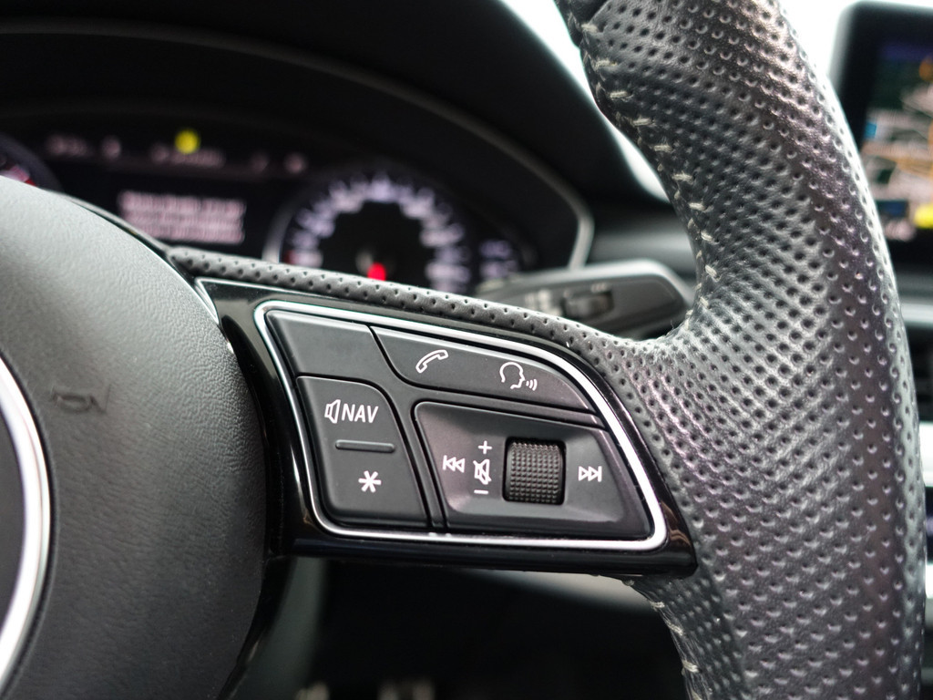 
Audi A5 Coupé 40 TFSI S line Black Optic Aut- Xenon Led, Dynamic Select, Keyless, Sfeerverlichting, Navi, Park Assist vol									