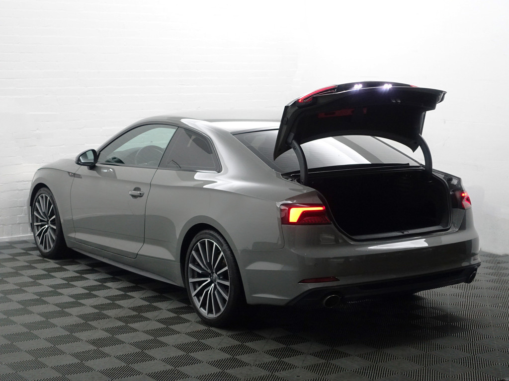 
Audi A5 Coupé 40 TFSI S line Black Optic Aut- Xenon Led, Dynamic Select, Keyless, Sfeerverlichting, Navi, Park Assist vol									