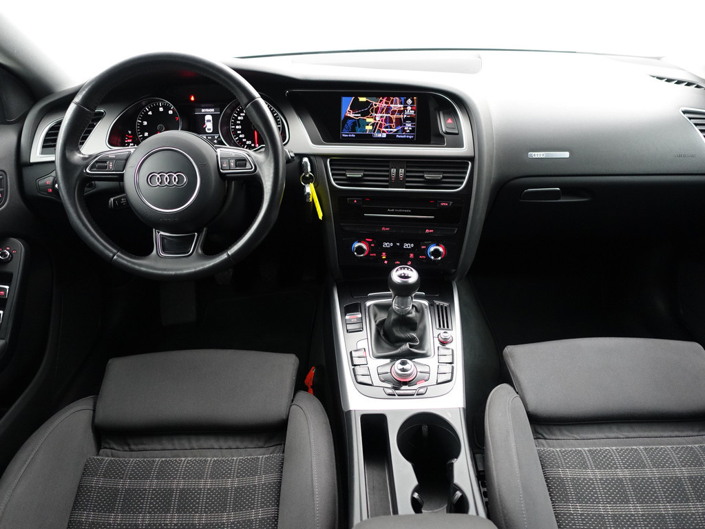
								Audi A5 Sportback 1.8 TFSI Pro Line S Black Optic- Xenon Led, Sport Interieur, Park Assist, Navi, Clima, Cruise vol									