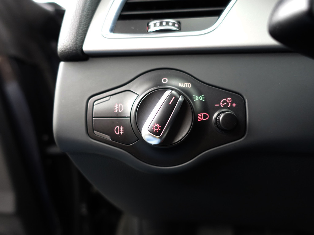 
								Audi A5 Sportback 1.8 TFSI Pro Line S Black Optic- Xenon Led, Sport Interieur, Park Assist, Navi, Clima, Cruise vol									