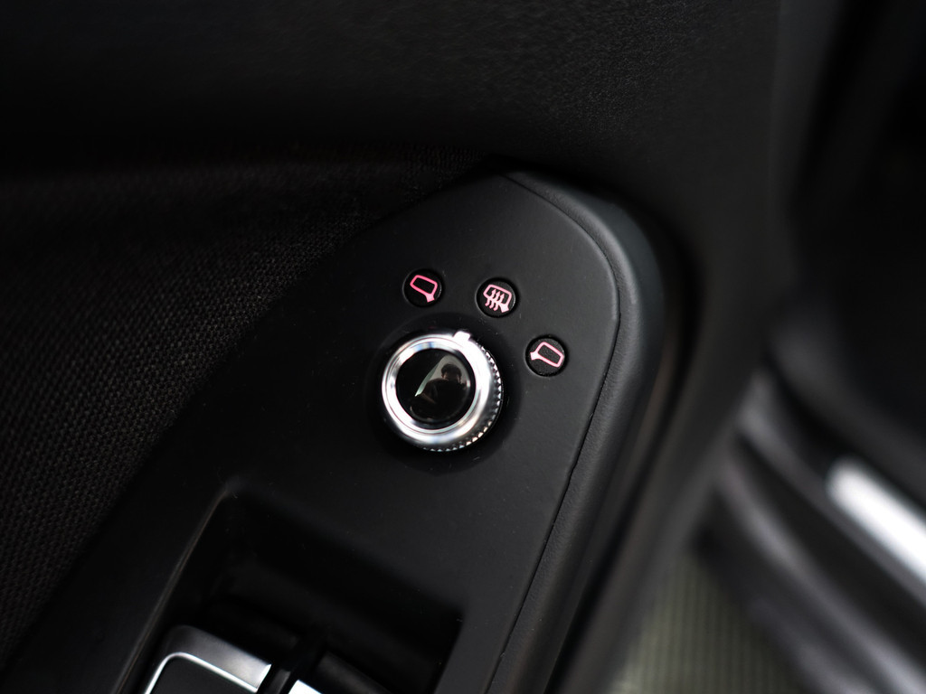 
								Audi A5 Sportback 1.8 TFSI Pro Line S Black Optic- Xenon Led, Sport Interieur, Park Assist, Navi, Clima, Cruise vol									