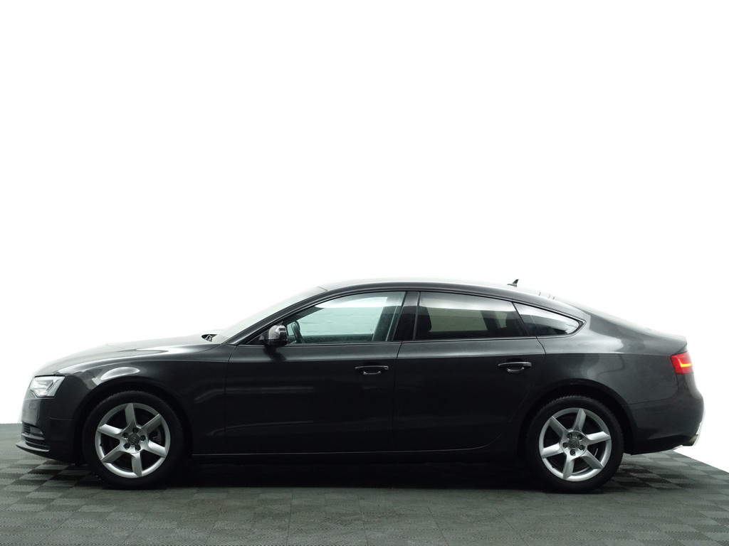 
								Audi A5 Sportback 1.8 TFSI Pro Line S Black Optic- Xenon Led, Sport Interieur, Park Assist, Navi, Clima, Cruise vol									
