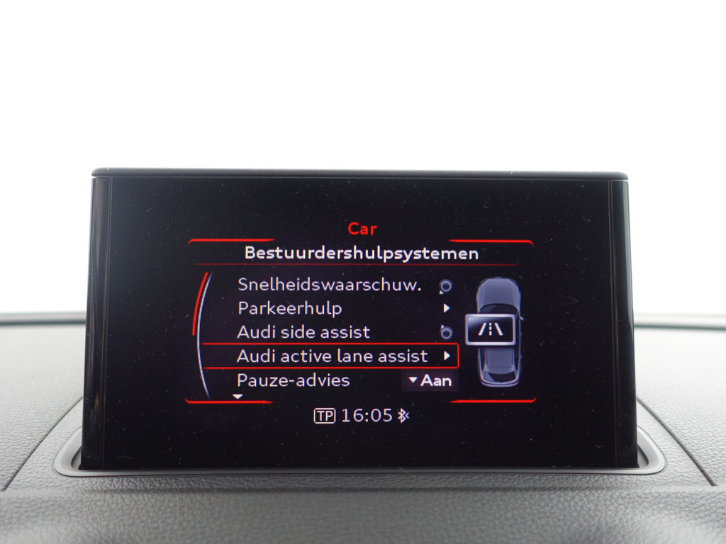 
								Audi A3 Sportback 1.2 TFSI S Line Aut- Xenon Led, Active Lane Assist, Sfeerverlichting, Park Assist, Sport Interieur, Stoelverwarming vol									