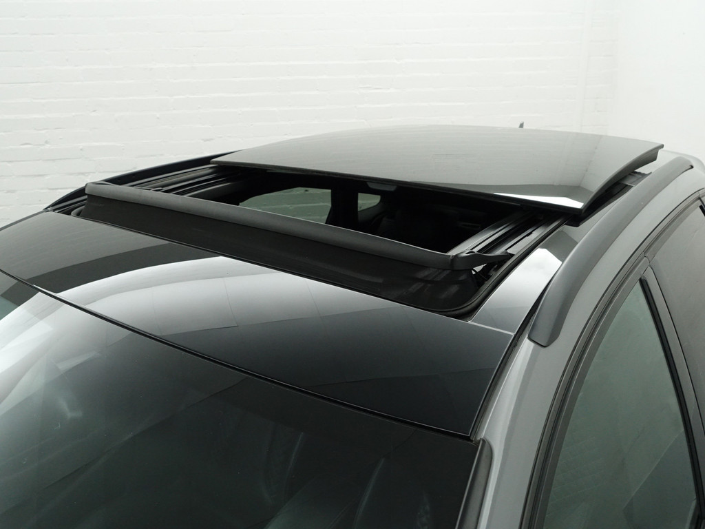 
Audi A3 Sportback 1.4 e-tron S Competition Aut- RS Interieur, Panoramadak, Sfeerverlichting, Xenon Led, Keyless, Standkachel vol									