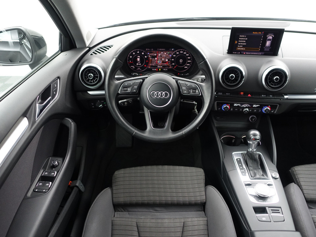 
								Audi A3 Sportback 1.5 TFSI Pro Line S Plus Aut- Xenon Led, Virtual Cockpit, Sfeerverlichting, Sport Interieur, Dynamic Select, Park Assist vol									