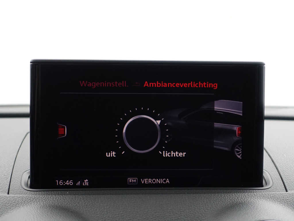 
								Audi A3 Sportback 1.5 TFSI Pro Line S Plus Aut- Xenon Led, Virtual Cockpit, Sfeerverlichting, Sport Interieur, Dynamic Select, Park Assist vol									