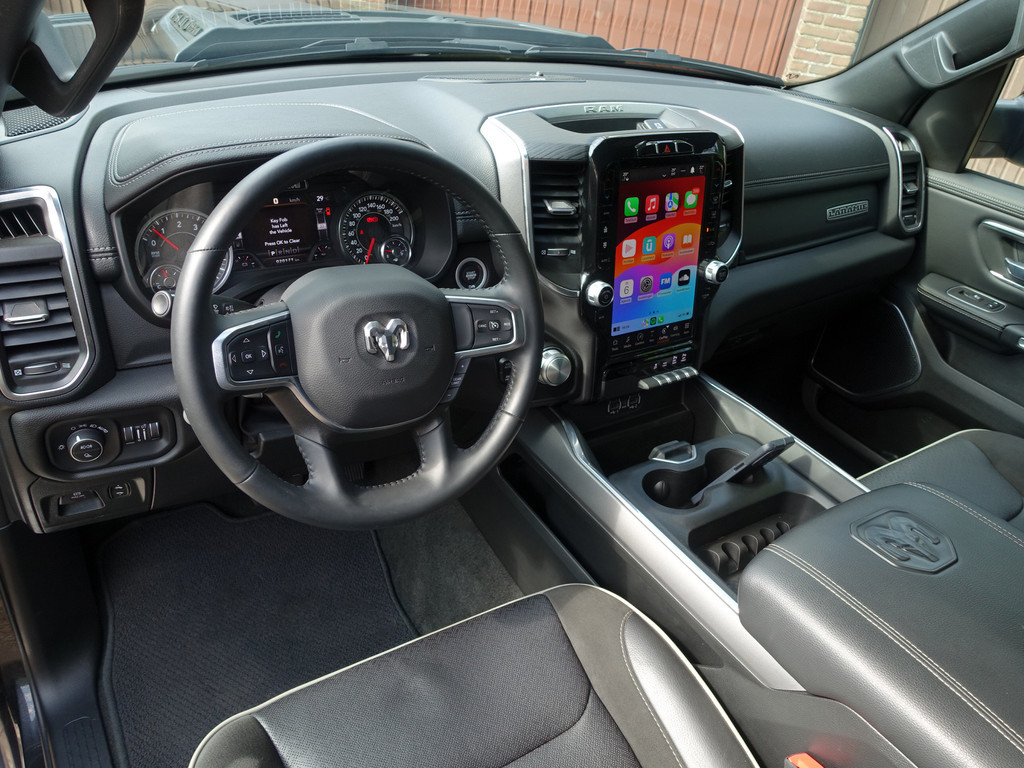 
Dodge Ram 1500 5.7 V8 4×4 Crew Cab Laramie Aut- Prins Onderbouw, Carplay, Alpine Audio, Stoelventilatie, Stuur/Stoelverwarming, Memory vol									