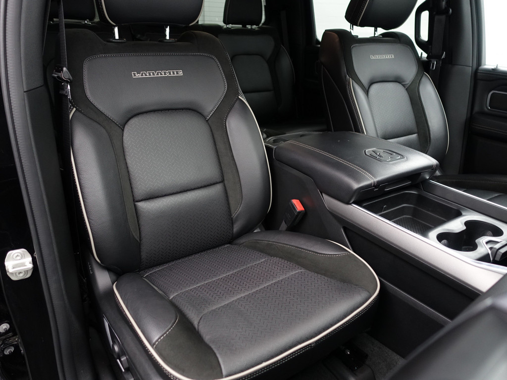 
Dodge Ram 1500 5.7 V8 4×4 Crew Cab Laramie Aut- Prins Onderbouw, Carplay, Alpine Audio, Stoelventilatie, Stuur/Stoelverwarming, Memory vol									