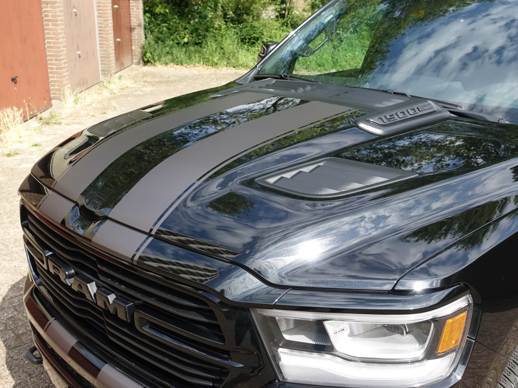 
Dodge Ram 1500 5.7 V8 4×4 Crew Cab Laramie Aut- Prins Onderbouw, Carplay, Alpine Audio, Stoelventilatie, Stuur/Stoelverwarming, Memory vol									