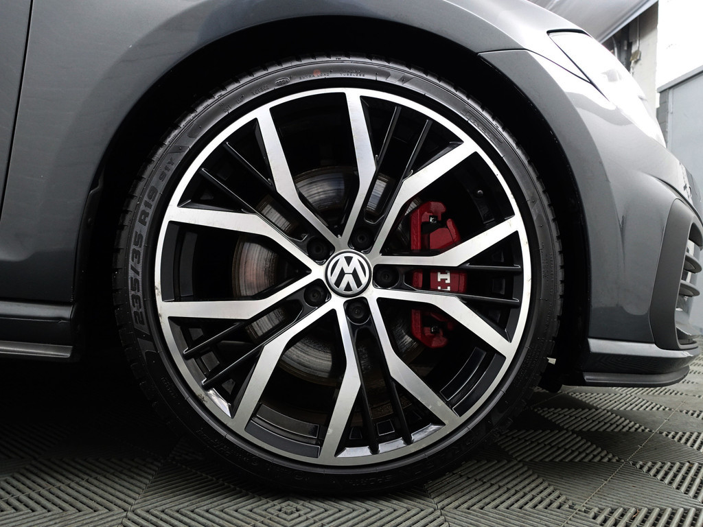 
								Volkswagen Golf 7.5 2.0 TSI GTI Performance Aut- Panoramadak, Virtual Cockpit, Clubsport Interieur, Dynamic Select, Carplay vol									