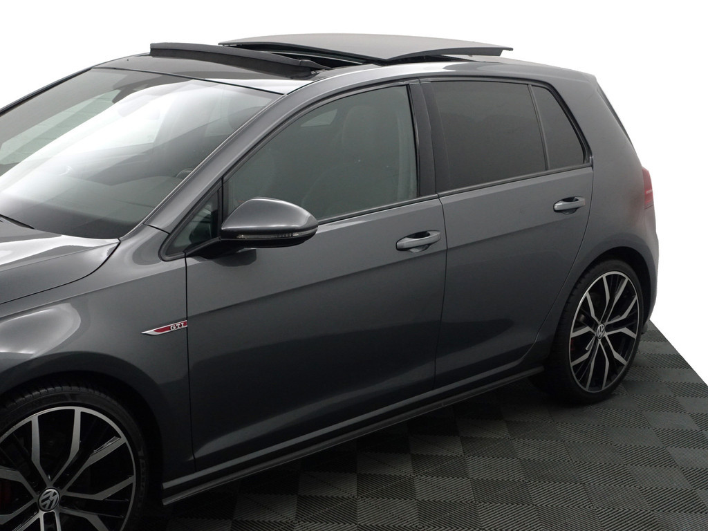
								Volkswagen Golf 7.5 2.0 TSI GTI Performance Aut- Panoramadak, Virtual Cockpit, Clubsport Interieur, Dynamic Select, Carplay vol									