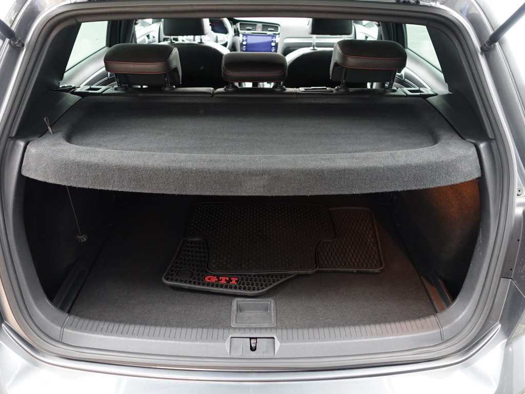 
								Volkswagen Golf 7.5 2.0 TSI GTI Performance Aut- Panoramadak, Virtual Cockpit, Clubsport Interieur, Dynamic Select, Carplay vol									