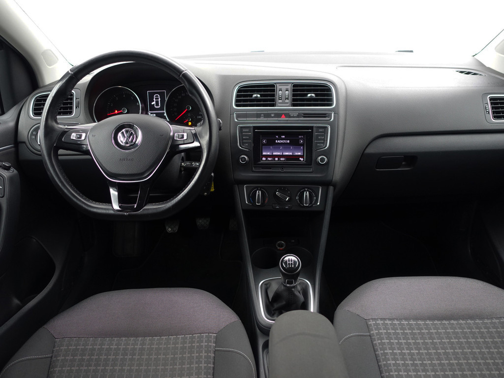 
Volkswagen Polo 1.0 First Edition- 118dkm, Mf Stuur, Clima, Comfort Interieur, Spiegel Pakket vol									