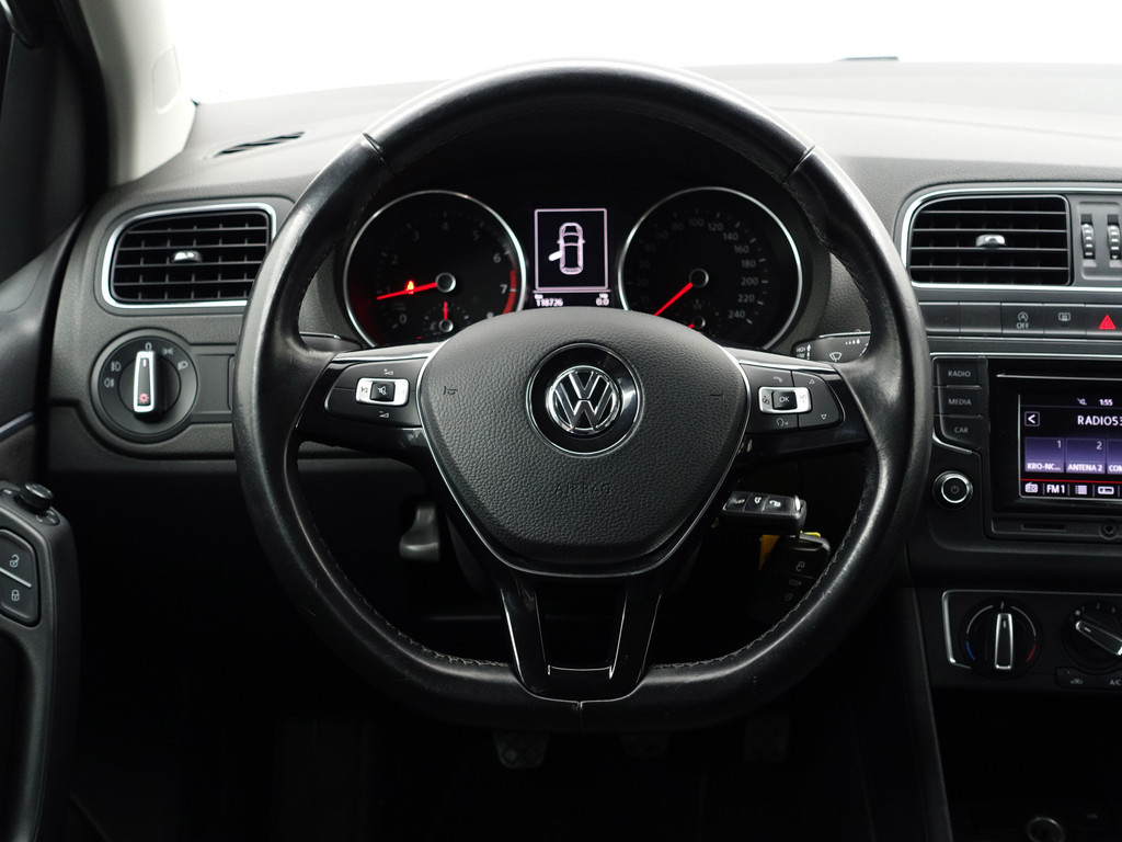 
Volkswagen Polo 1.0 First Edition- 118dkm, Mf Stuur, Clima, Comfort Interieur, Spiegel Pakket vol									