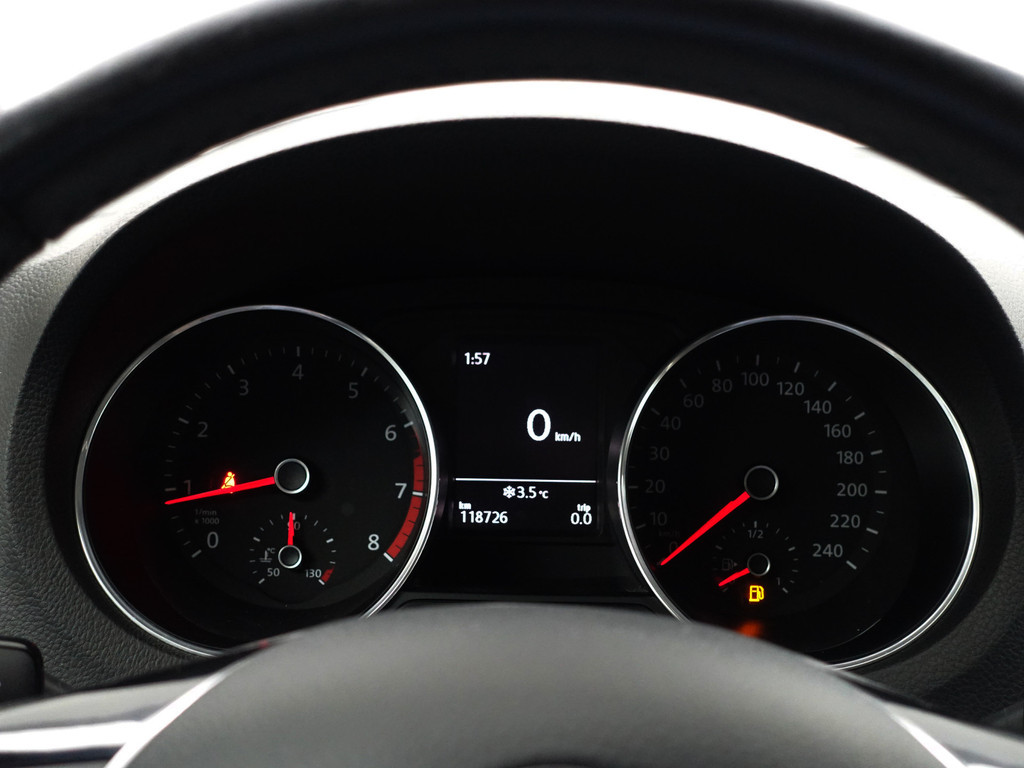 
Volkswagen Polo 1.0 First Edition- 118dkm, Mf Stuur, Clima, Comfort Interieur, Spiegel Pakket vol									