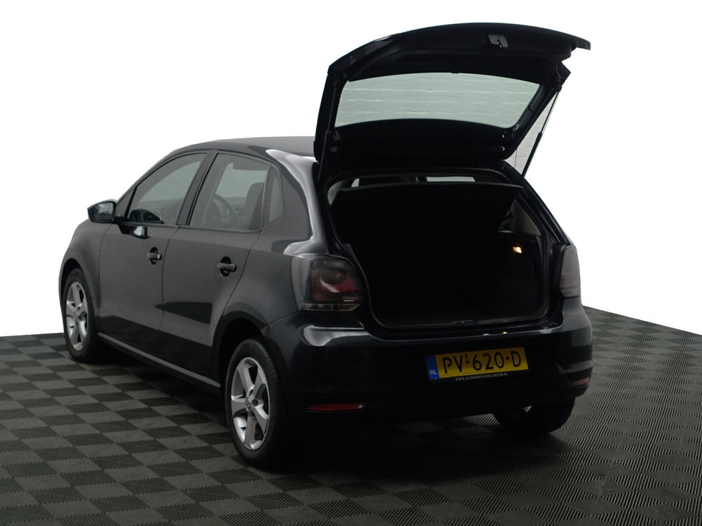 
Volkswagen Polo 1.0 First Edition- 118dkm, Mf Stuur, Clima, Comfort Interieur, Spiegel Pakket vol									