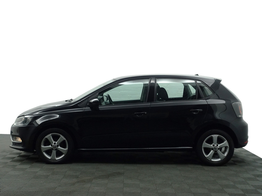
Volkswagen Polo 1.0 First Edition- 118dkm, Mf Stuur, Clima, Comfort Interieur, Spiegel Pakket vol									