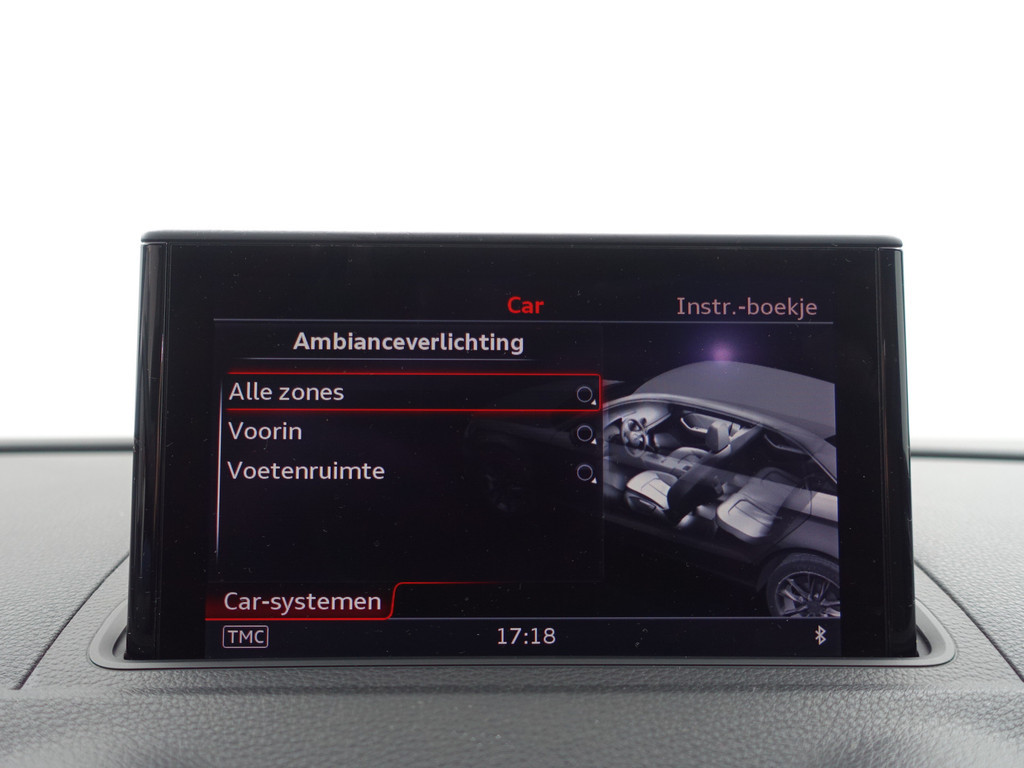 
								Audi A3 Limousine 1.4 TFSI S-line Aut- Panodak, Sport Interieur, Xenon led, Sfeerverlichting, Park Assist, Navi vol									