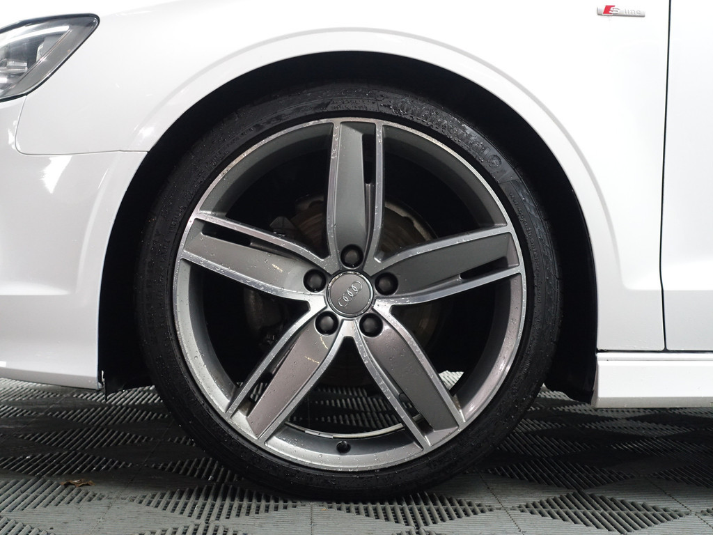 
								Audi A3 Limousine 1.4 TFSI S-line Aut- Panodak, Sport Interieur, Xenon led, Sfeerverlichting, Park Assist, Navi vol									