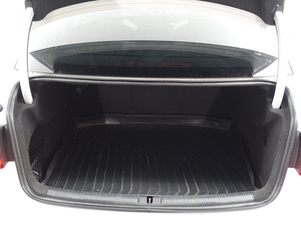 
								Audi A3 Limousine 1.4 TFSI S-line Aut- Panodak, Sport Interieur, Xenon led, Sfeerverlichting, Park Assist, Navi vol									