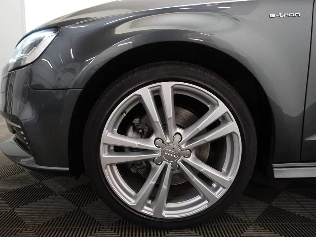 
								Audi A3 Sportback 1.4 e-tron Pro Line S S-Line Aut- Facelift, Virtual Cockpit, Leder Sport Interieur, Keyless, Dynamic Select vol									