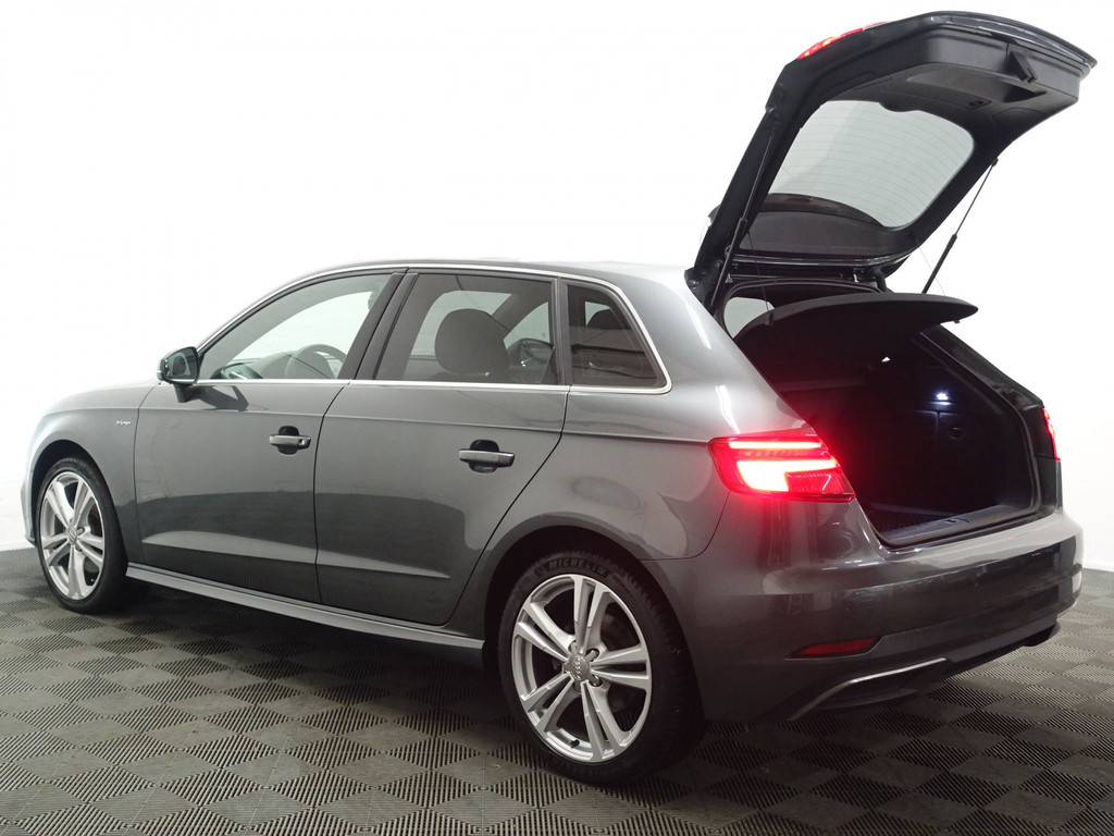 
								Audi A3 Sportback 1.4 e-tron Pro Line S S-Line Aut- Facelift, Virtual Cockpit, Leder Sport Interieur, Keyless, Dynamic Select vol									
