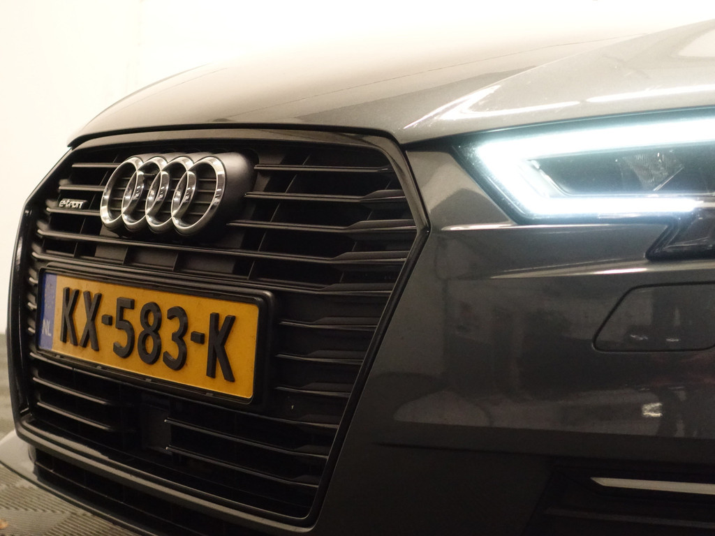 
Audi A3 Sportback 1.4 e-tron Pro LineS S-line Aut- Facelift, Virtual Cockpit, Sport Interieur, Xenon led Matrix, Bang Olufsen, Keyless vol									