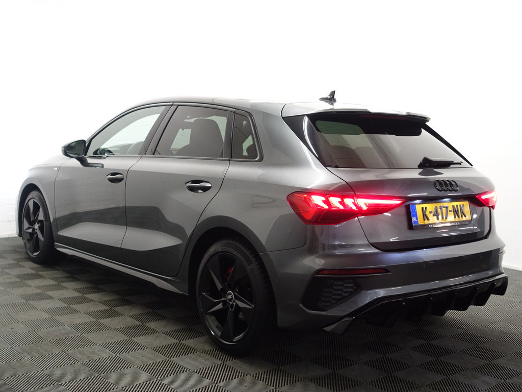 
Audi A3 Sportback 30 TFSI S line Black Optic Aut- Sport Interieur, Virtual Cockpit, Xenon Led, Park Assist, Keyless vol									