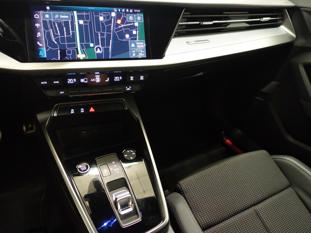 
Audi A3 Sportback 30 TFSI S line Black Optic Aut- Sport Interieur, Virtual Cockpit, Xenon Led, Park Assist, Keyless vol									