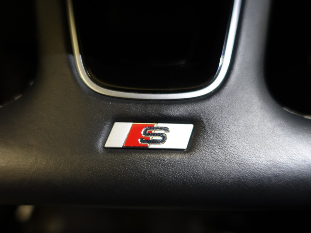 
Audi A3 Sportback 30 TFSI S line Black Optic Aut- Sport Interieur, Virtual Cockpit, Xenon Led, Park Assist, Keyless vol									