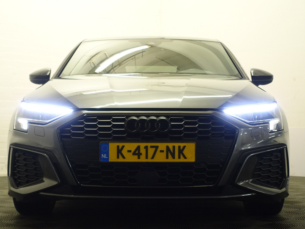 
Audi A3 Sportback 30 TFSI S line Black Optic Aut- Sport Interieur, Virtual Cockpit, Xenon Led, Park Assist, Keyless vol									